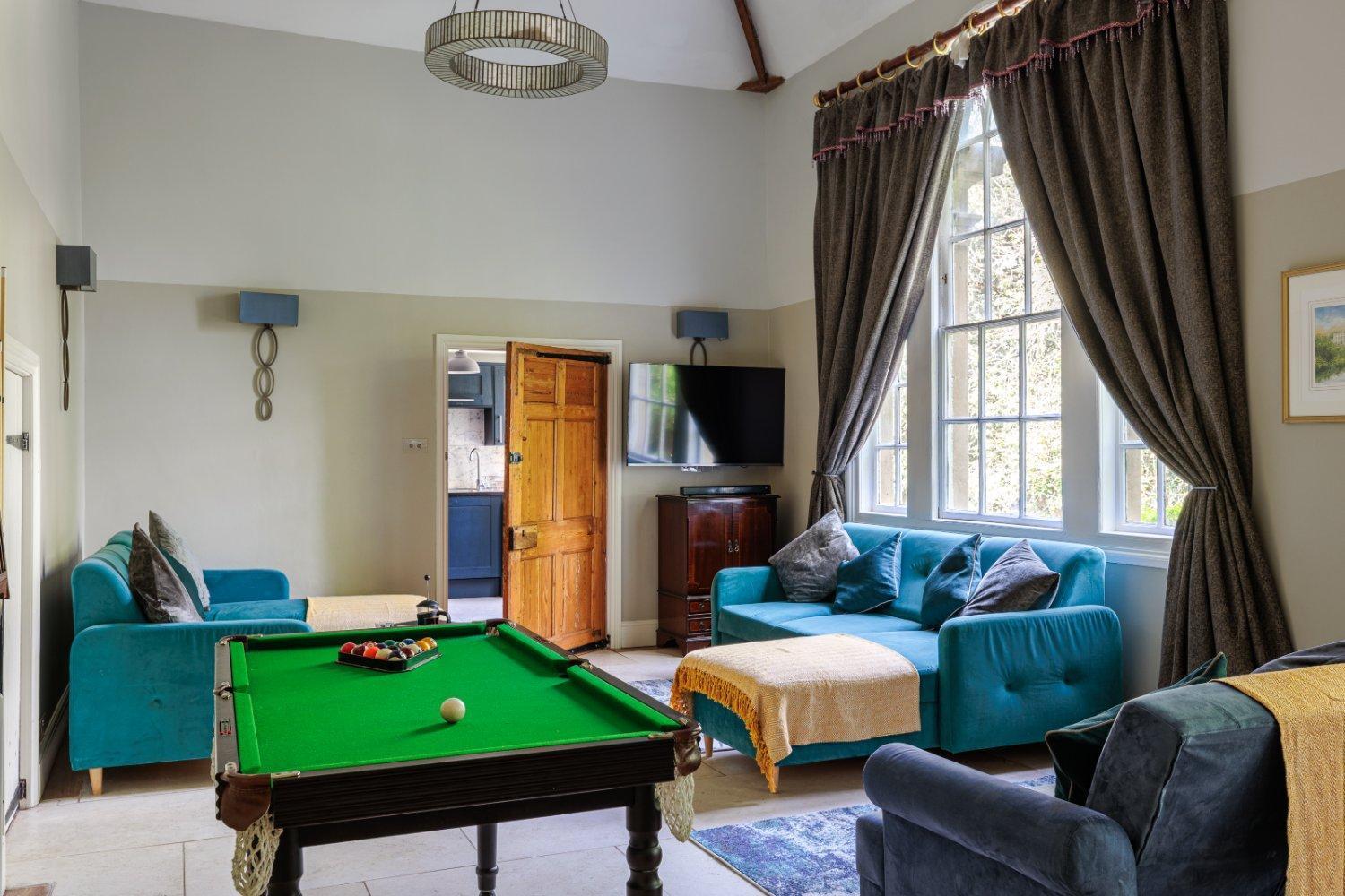 The School Rooms Estate Beautiful, Georgian Apartments With Private Heated Pool And Hot Tub Wifi And Parking Near Bath Box  Екстериор снимка